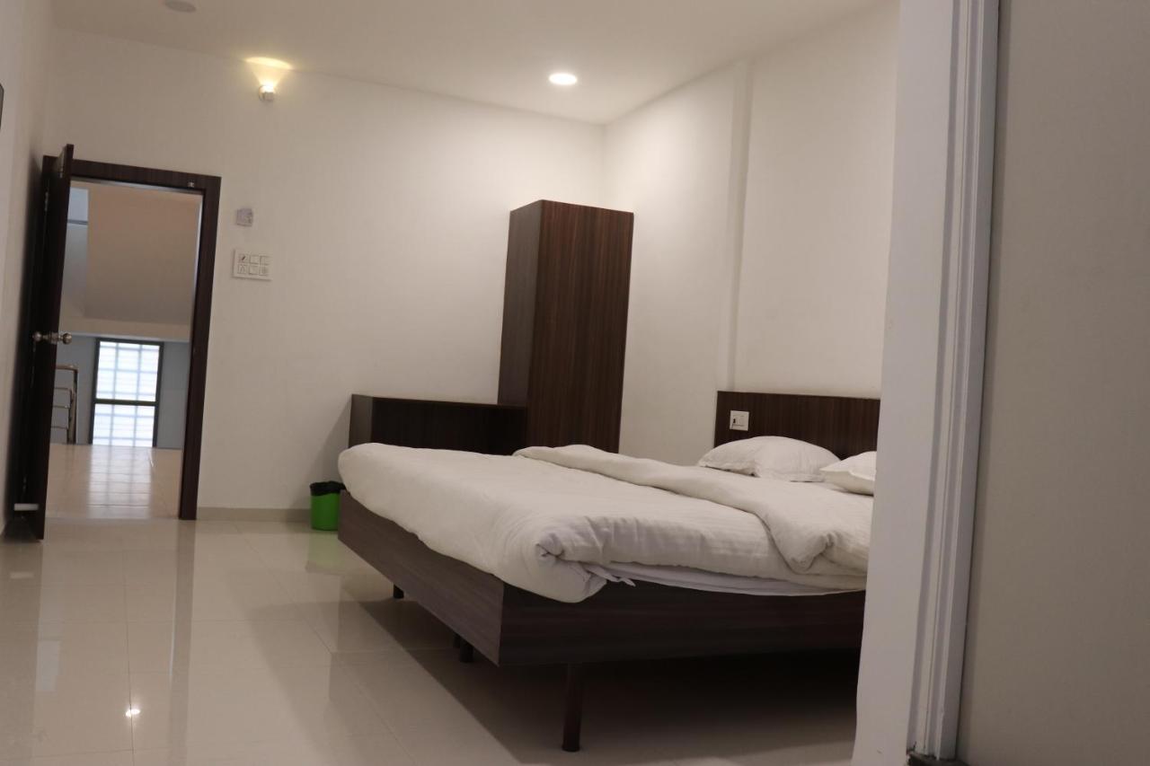 Hotel New Samrat Aurangabad  Eksteriør billede