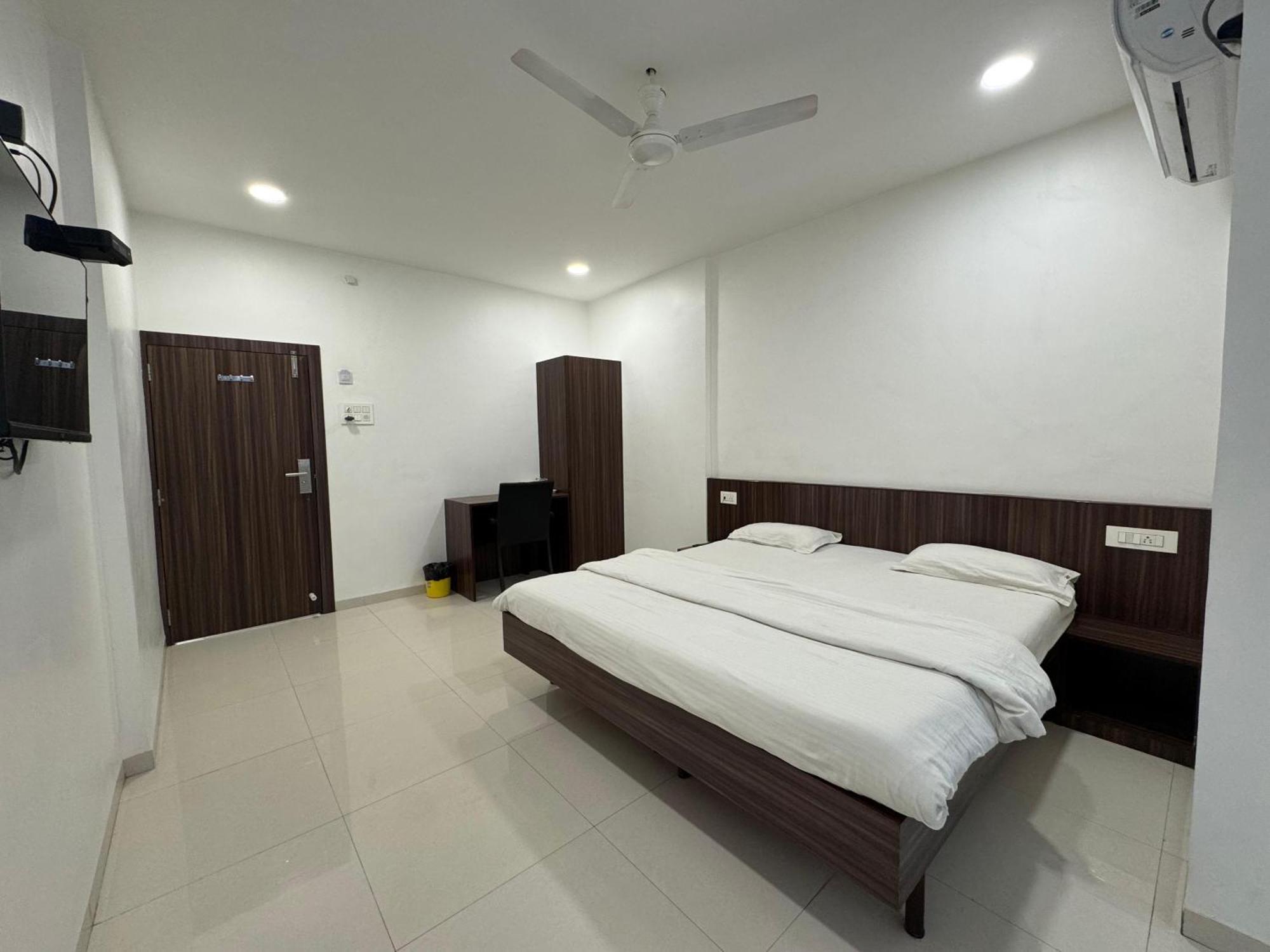 Hotel New Samrat Aurangabad  Eksteriør billede